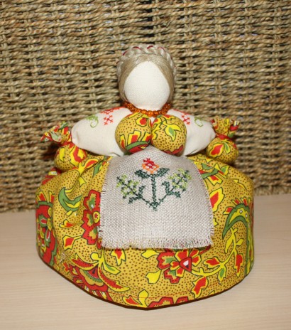 Кукла из ткани для дома своими руками Кукла из ткани для дома своими руками