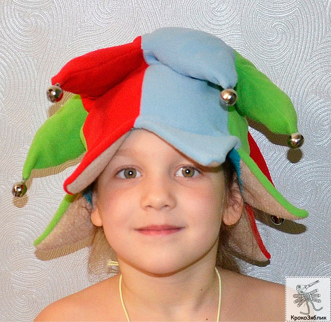 колпак петрушки. костюм петрушки. шапка петрушки. шапки петрушки. шапка клоуна.