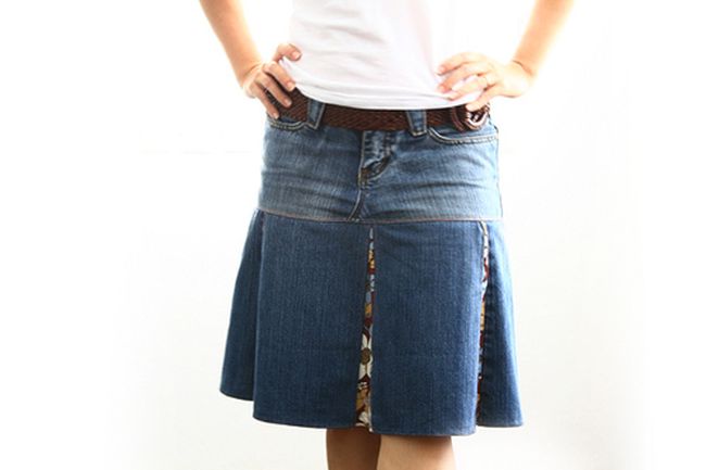 Как переделать джинсы на юбку до колен